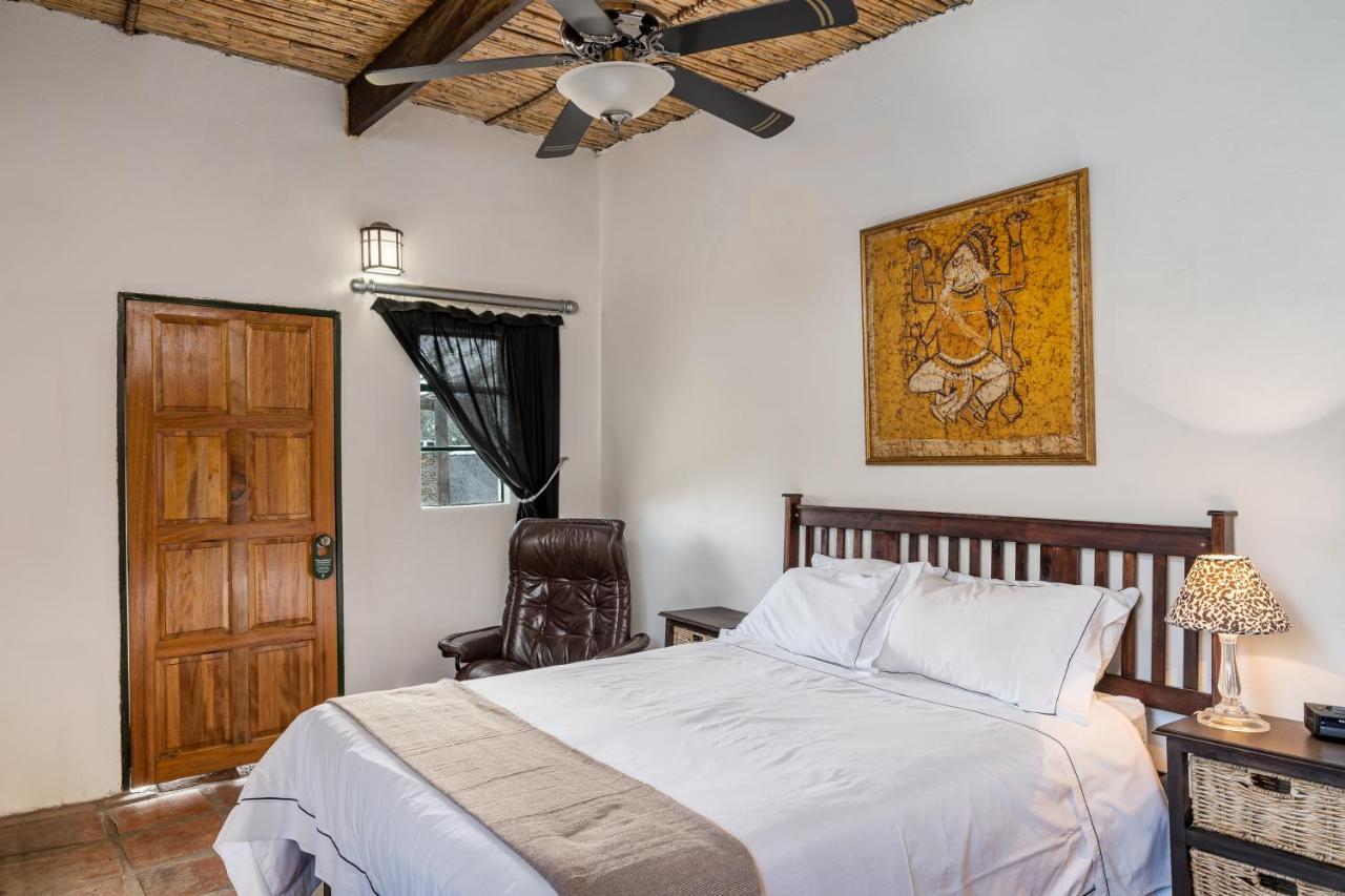 Oude Wellington Estate Hotel Екстериор снимка